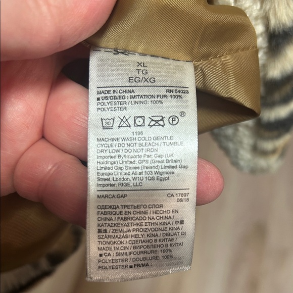 GAP Leopard Print Teddy Jacket - Picture 11 of 11